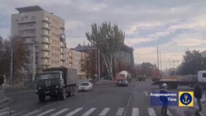 Вантажівки з БК і гвинтокрили: у районі Бердянська зафіксовано рух ворожої техніки (ВІДЕО)