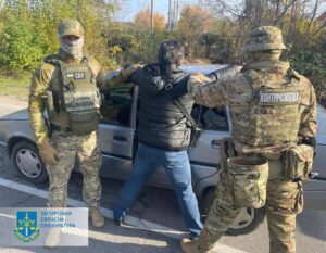 Діючий службовець ЗОВА “зливав” окупантам переміщення техніки ЗСУ, – СБУ (ФОТО)