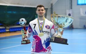 Правий напівсередній запорізького “Мотора” Ілля Близнюк: про досвід гри в Д2 Бундесліги, дебют у Євролізі та плани на майбутнє