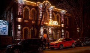 В Запорожье с аукциона продают комплекс кухонно-ресторанного оборудования должника-банкрота (ФОТО)