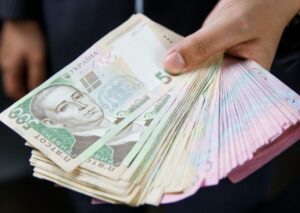 Социальные выплаты 2024: кто получит больше в новом году
