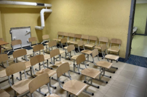 Школярі в Запоріжжі можуть повернутися за парти: від чого це залежить