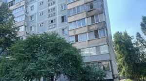 В Запорожье с аукциона продали арестованную 3-комнатную квартиру: сколько заплатил победитель торгов (ФОТО)