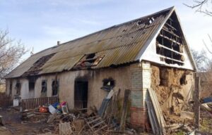 Під Мелітополем родина залишила доньку у палаючому будинку: дитина загинула (ФОТО)