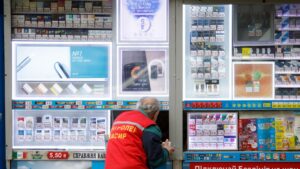 В Украине снова подорожают сигареты: названы предварительные цены