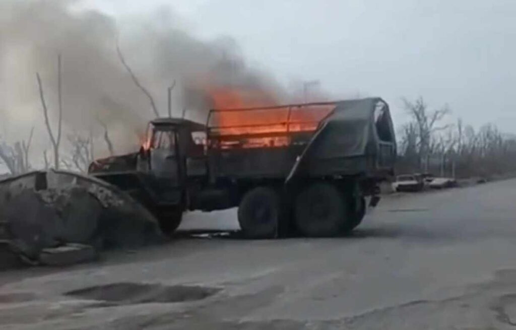 Нові ефектні відео знищення техніки та особового складу росіян на Запоріжжі