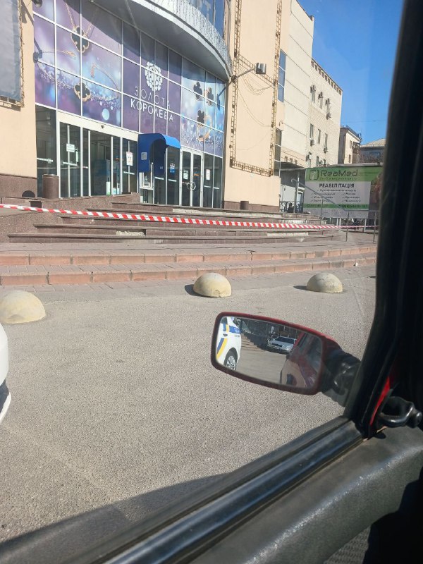 Это изображение имеет пустой атрибут alt; его имя файла - f4e60463-1e25-4773-a938-3f70d93392b3.jpg