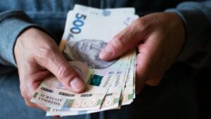 Оновлено перелік категорій ВПО в Україні, які продовжуватимуть отримувати допомогу