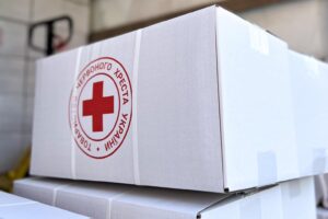 Евакуація, гуманітарна допомога й навчання: як Червоний Хрест допомагає мешканцям Запоріжжя (ФОТО)