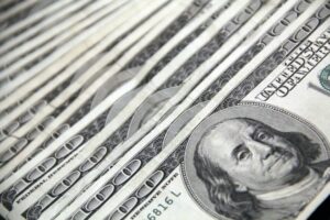 Українки можуть отримати $15 000 на реалізацію свого бізнес-плану