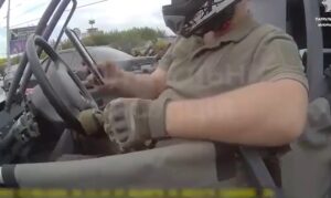 “Вбрався в тактику, щоб не вручили повістку”, — начальник поліції про скандал з водієм багі в Запоріжжі