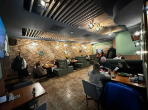 В центре Запорожья закрылось кафе, которое раньше продавали за 20 тысяч долларов (ФОТО)