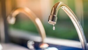 У Запоріжжі проводяться аварійні роботи на мережах водопостачання