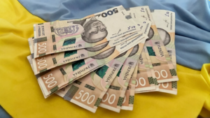 Кому в Украине выплатят от 450 гривен до 3 тысяч гривен ко Дню Независимости