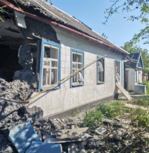 На Запоріжжі через ворожі атаки поранено жінку й зруйновано 8 будинків