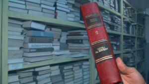 “Завезли купу пропагандистської макулатури”: у Бердянську перевіряють школи на “антитерористичний захист”