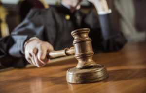 Залучала до співпраці з ворогом жителів Запорізької області: колаборантку засудили до 10 років