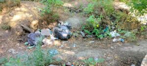 У Запоріжжі біля автовокзалу виявили сміттєзвалище (ФОТО)