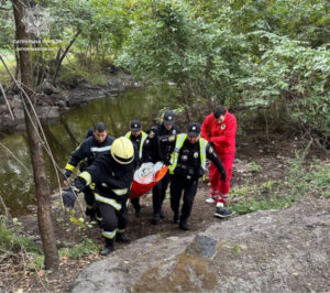 У Запоріжжі врятували  знесиленого рибалку, який впав у воду