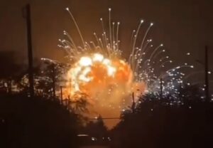 ЗСУ випустили в повітря великий склад боєприпасів у Краснодарському краї (ВІДЕО)