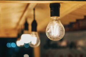 В Запорожской области из-за обстрелов на выходных было обесточено более 11 тысяч потребителей