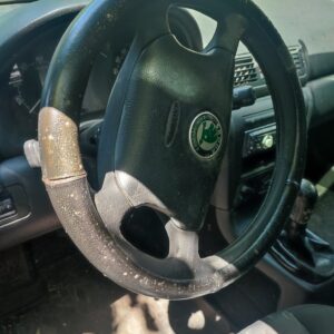 В Запорожье с аукциона продают автомобиль за 1 гривну (ФОТО)