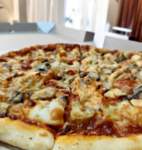 В центре Запорожья выставили на продажу кафе: сколько оно стоит (ФОТО)