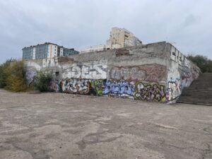 У Запоріжжі з торгів продають закинуту будівлю за 1 млн грн: як вона виглядає (ФОТО)