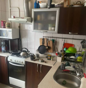 У Запоріжжі з аукціону продали  двокімнатну квартиру: скільки заплатив переможець торгів (ФОТО)