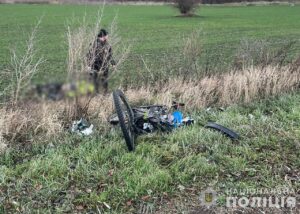 У Запоріжжі шукають свідків смертельного ДТП за участі водія авто і велосипедиста (ФОТО)