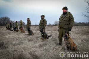 У 2024 році завдяки службовим собакам правоохоронці розкрили майже 400 злочинів у Запорізькій області (ФОТО)