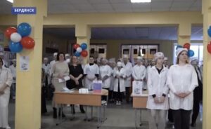 У Бердянську окупанти закривають нестачу медиків студентською працею