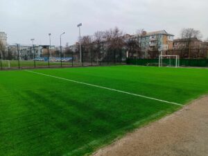 Як у Запоріжжі виглядає оновлене футбольне поле дитячої спортшколи (ФОТО, ВІДЕО)