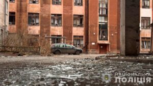 Кав’ярня, автомийка, заклад освіти й будинки: які будівлі постраждали внаслідок атаки по Запоріжжю