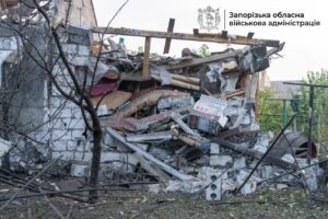 По Запорожской области враг 10 раз ударил из авиации: повреждены квартиры и дома