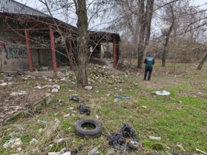 Біля бульвару Шевченка в Запоріжжі виявили сміттєзвалище (ФОТО)