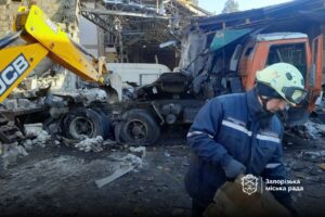 Стало известно, сколько домов было повреждено в результате ночной атаки Запорожья (ФОТО)