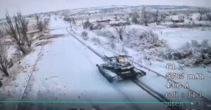 ВСУ на нескольких танках атаковали в Каменском под Васильевкой (ФОТО, ВИДЕО)