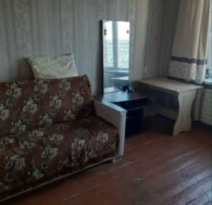 Как в Запорожье выглядит квартира, которую выставили на продажу за 8 000 долларов (ФОТО)