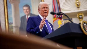 Трамп объяснил, почему Украины нет за столом переговоров