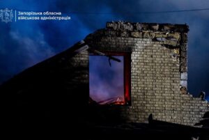 Стало известно о состоянии пострадавших от ночной атаки на Запорожский район