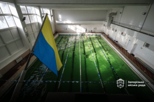 У Запоріжжі відновив роботу один з комунальних басейнів (ВІДЕО)