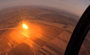 Исторические фото: пилот Mirage-2000 показал, как сбивал российские крылатые ракеты (ФОТО)