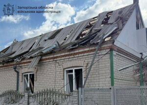 В Запорожской области в результате обстрелов был ранен мужчина