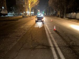 В Запорожье разыскивают свидетелей ДТП, в котором Daewoo Lanos наехал на пешехода (ФОТО)