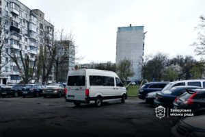 Жителі Запоріжжя можуть скористатися безкоштовним таксі: як подати заявку