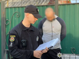 Понад 340 патронів і автомати без дозволу: у Запоріжжі затримали чоловіка