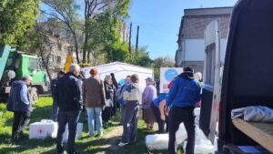 Як виглядає зруйнований будинок в Запоріжжі після нальоту “шахедів” (ВІДЕО)