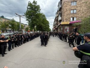 Фінал історії з балаклавами в центрі Запоріжжя: юнаків направили на військову підготовку