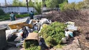 У Запоріжжі в одному з районів мешканці створили декілька сміттєзвалищ (ФОТО)